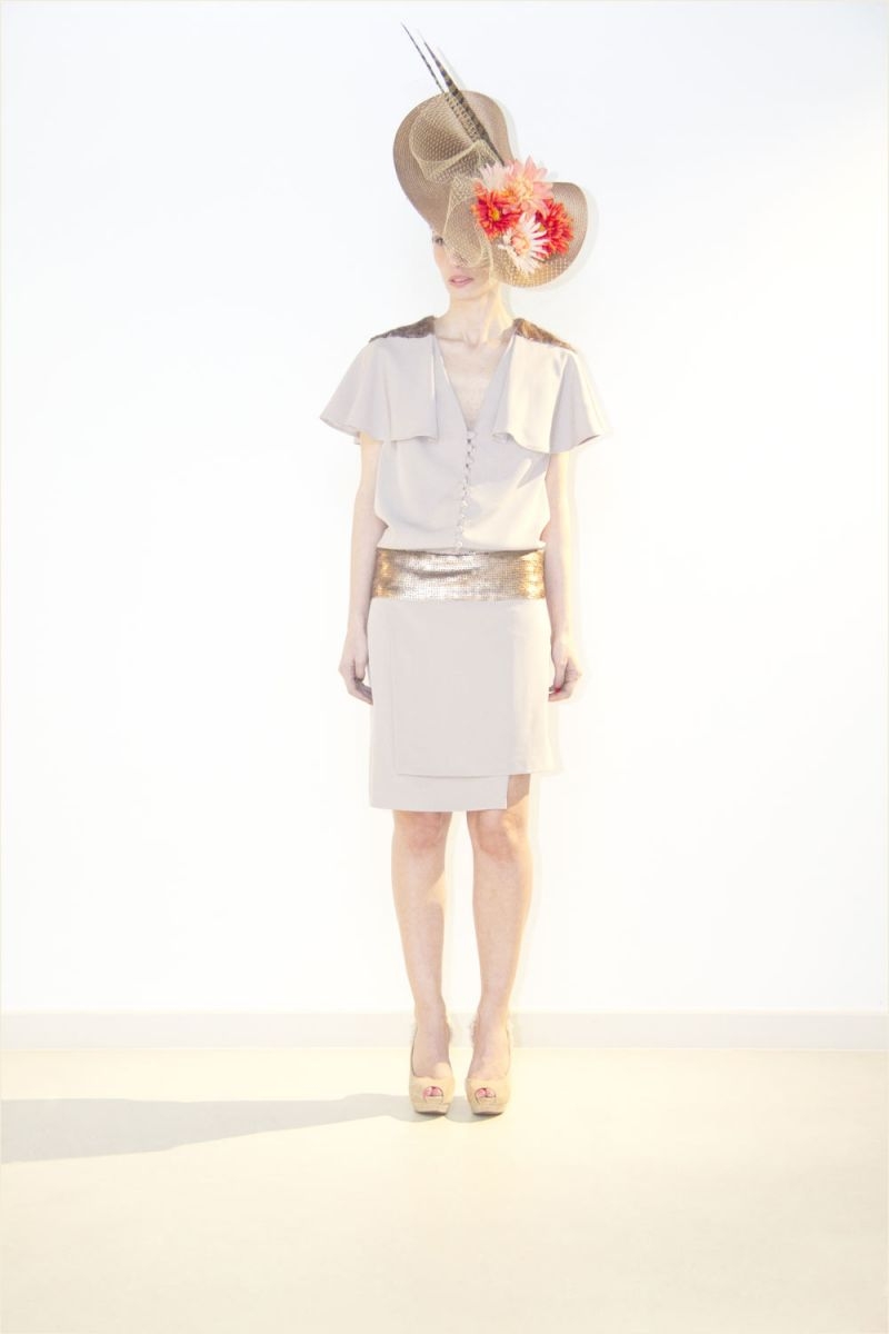 Vestido años 40 delante